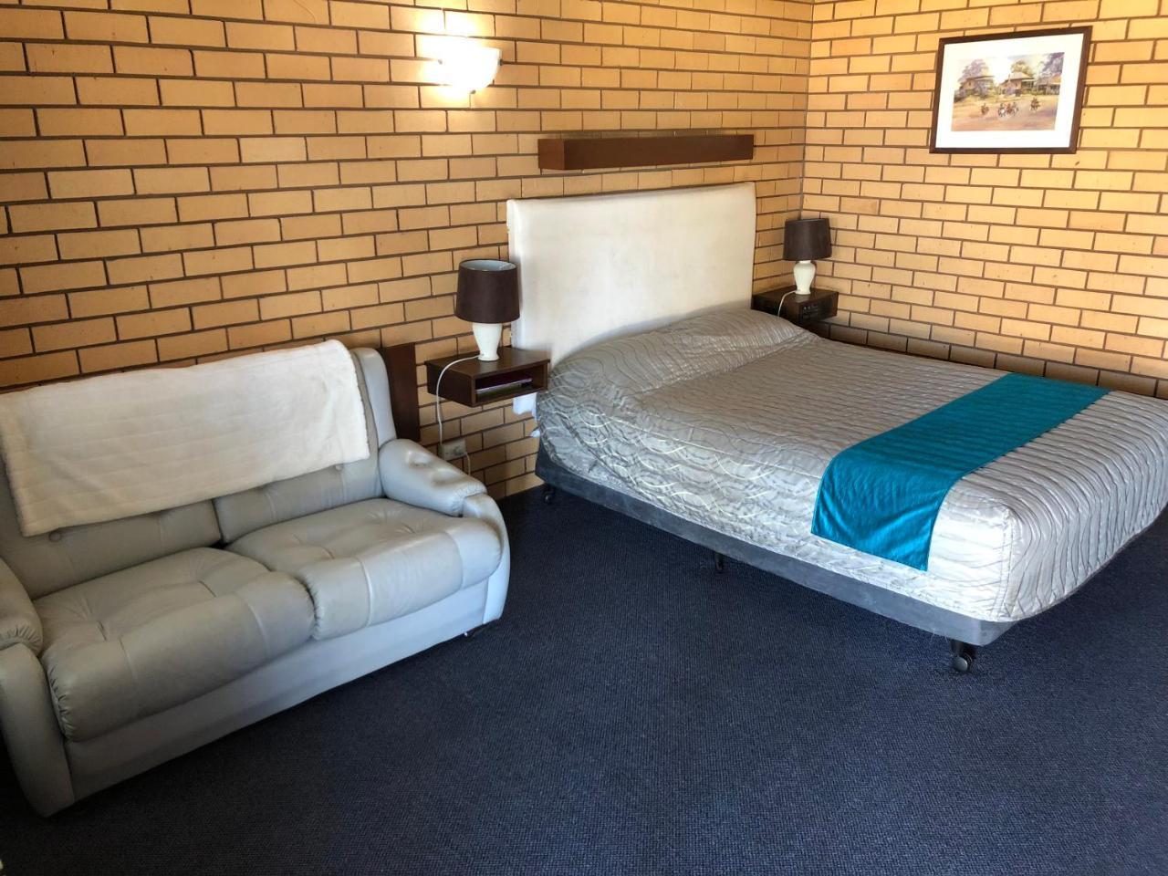 Stockman Motor Inn Narromine Eksteriør billede