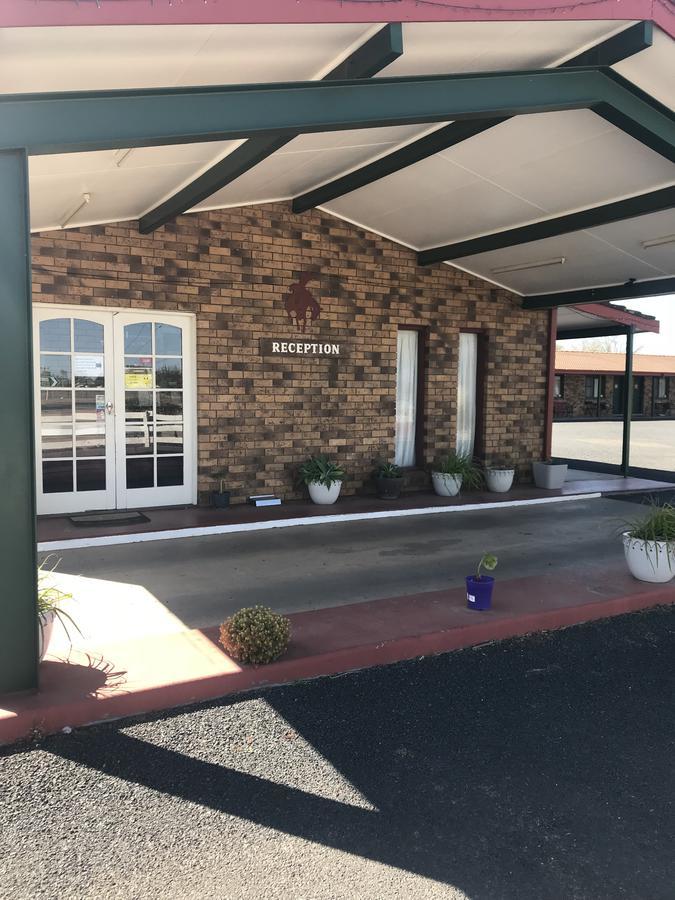 Stockman Motor Inn Narromine Eksteriør billede